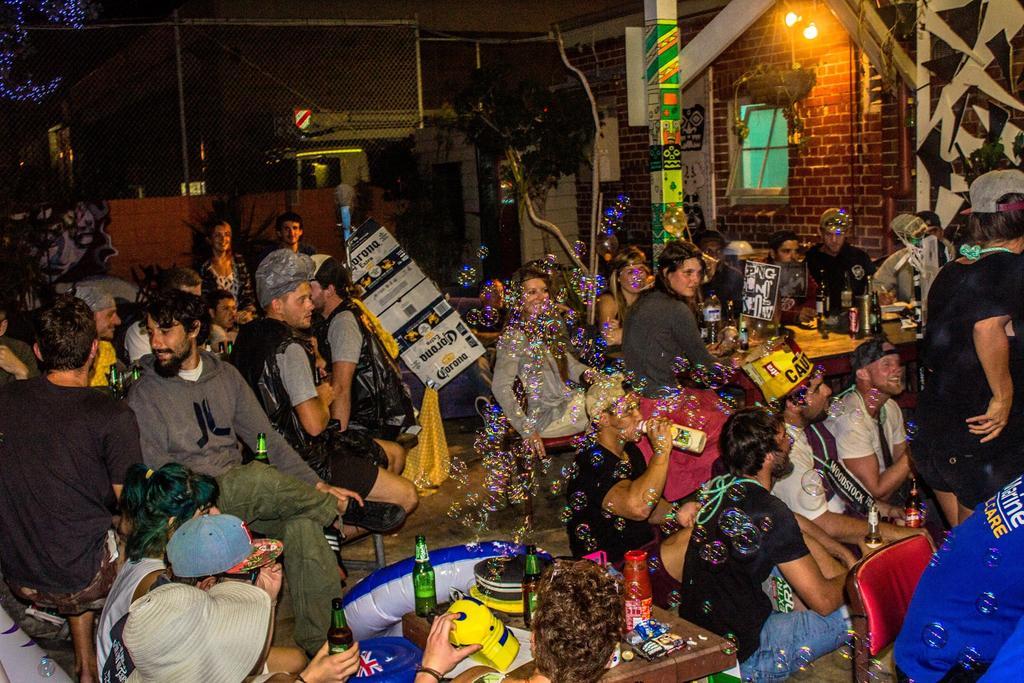 بيت شباب Old Fire Station Backpackers بيرث المظهر الخارجي الصورة