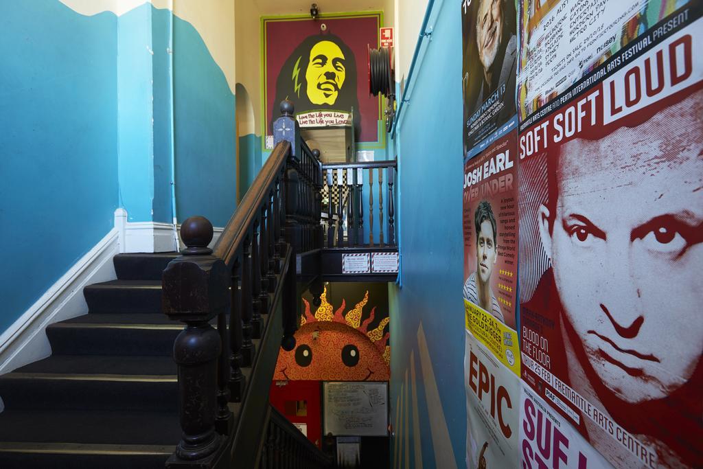 بيت شباب Old Fire Station Backpackers بيرث المظهر الخارجي الصورة