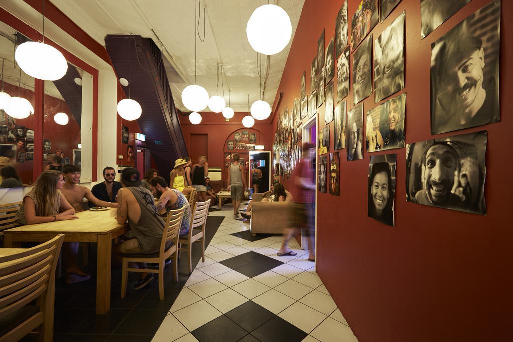 بيت شباب Old Fire Station Backpackers بيرث المظهر الخارجي الصورة